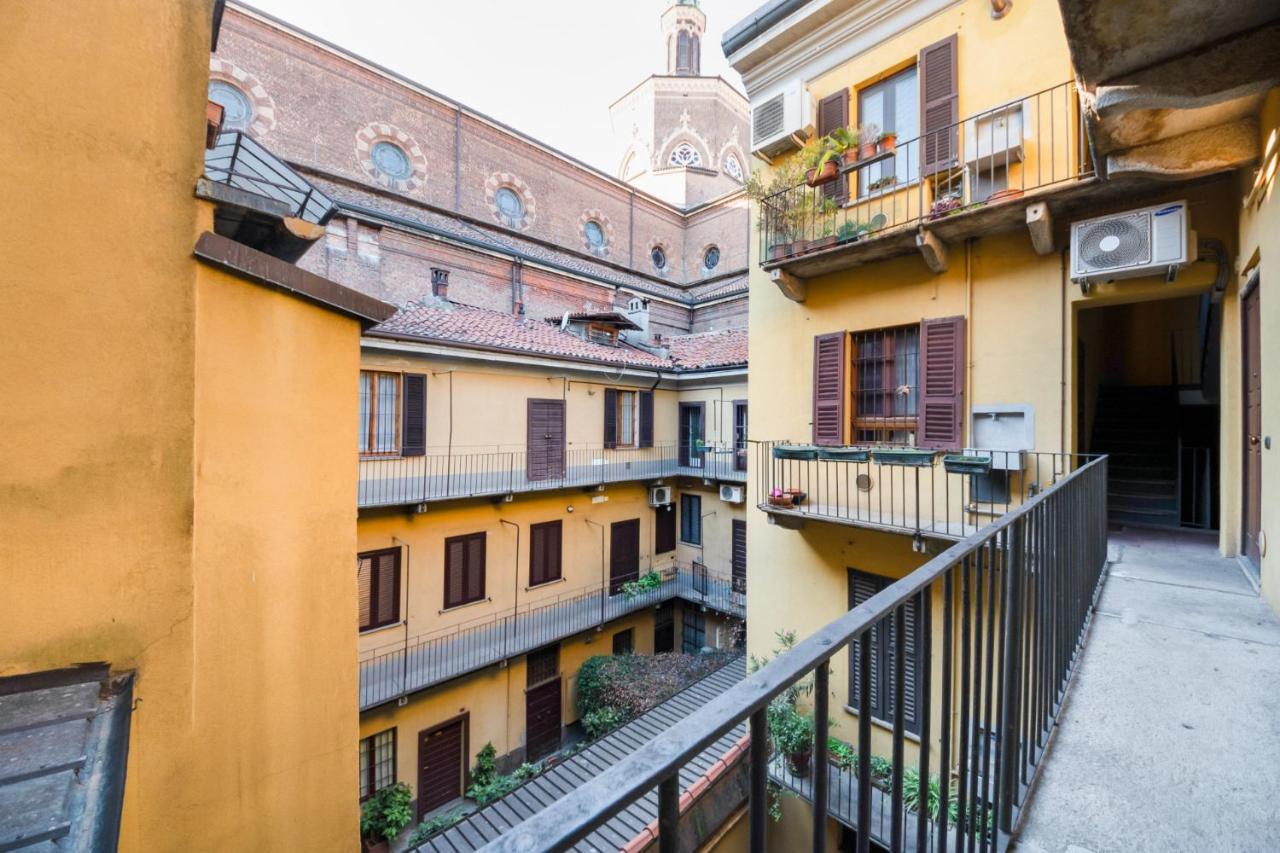 Easylife - Splendido Appartamento Con Vista Sul Naviglio Grande Milão Exterior foto